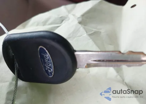 2002 Ford Windstar Sel from USA, damaged, VIN 2FMDA53452BB21887